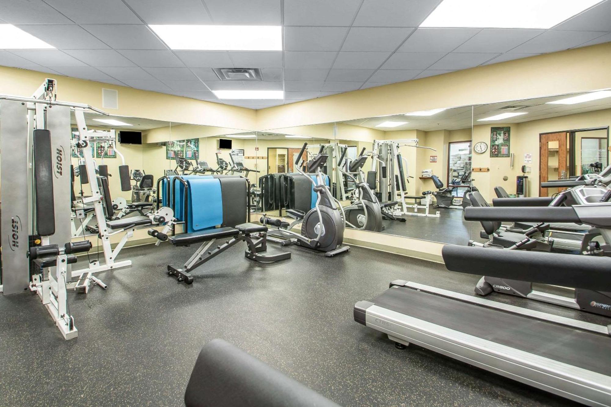 Bluegreen Vacations Christmas Mountain Village, An Ascend Resort Wisconsin Dells Exterior photo
